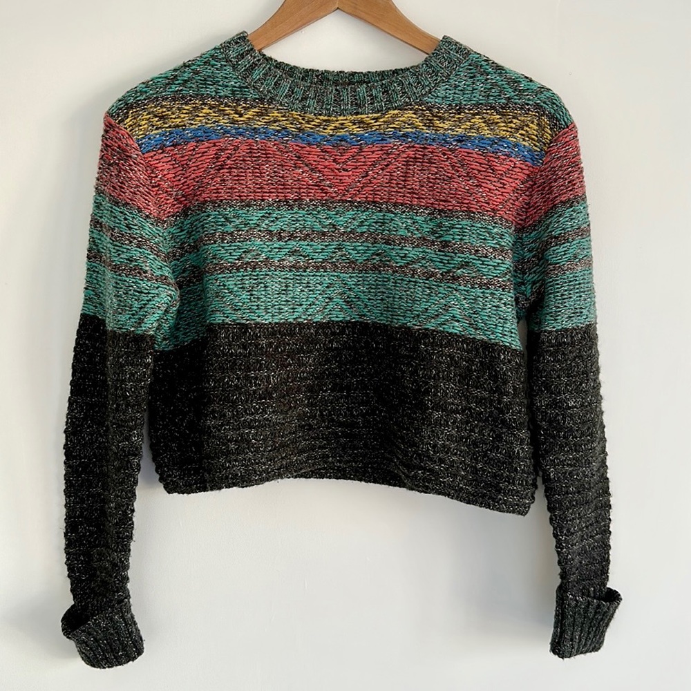 Pull&Bear Sweater Cropped Euro Size S